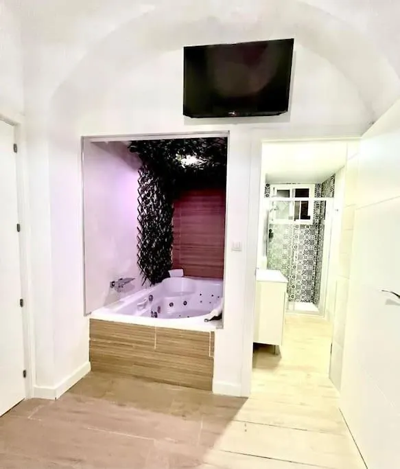 Apartment Puerto Amazonas Apartamento Con Jacuzzi Privado El Puerto de Santa Maria Spain